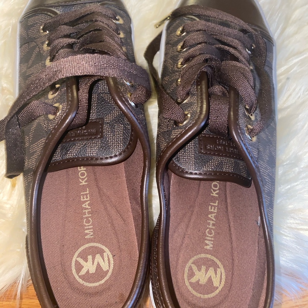 Michael Kors Tennis shoes🤎✨